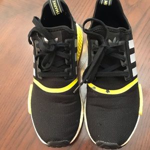 Adidas NMD_R1 'Thunder' Size 9